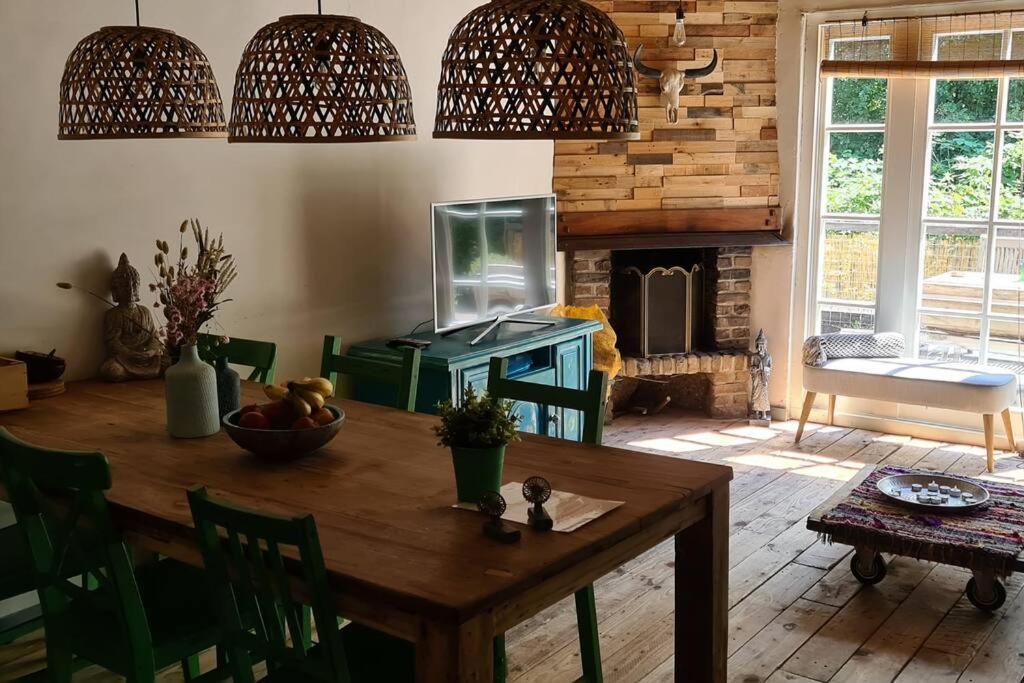 Balistyle Guesthouse Incl Hottub Near Amsterdam And Haarlem Velsen-Zuid Exterior photo
